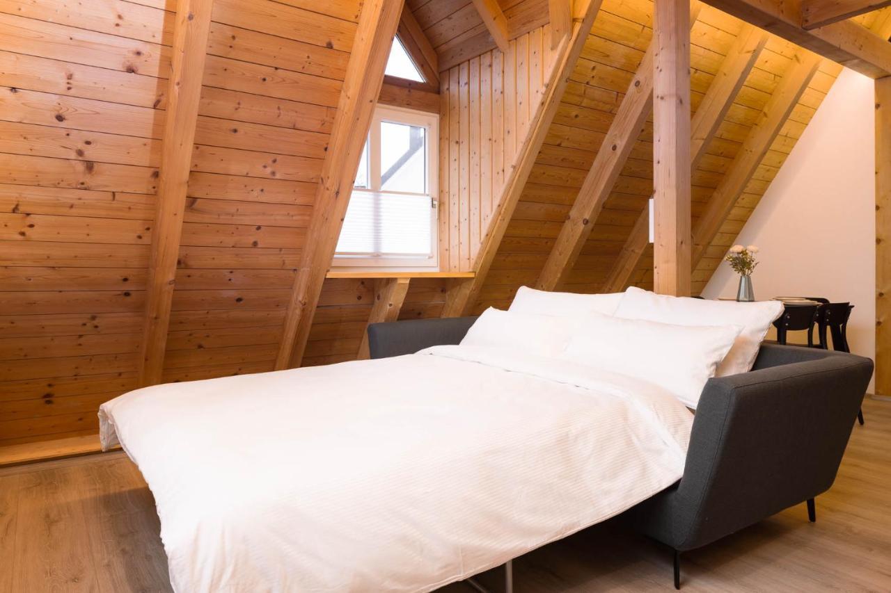 Stadtmauer Apartments: Luxurious Family-Friendly Accommodations by the City Wall Noerdlingen Exterior photo